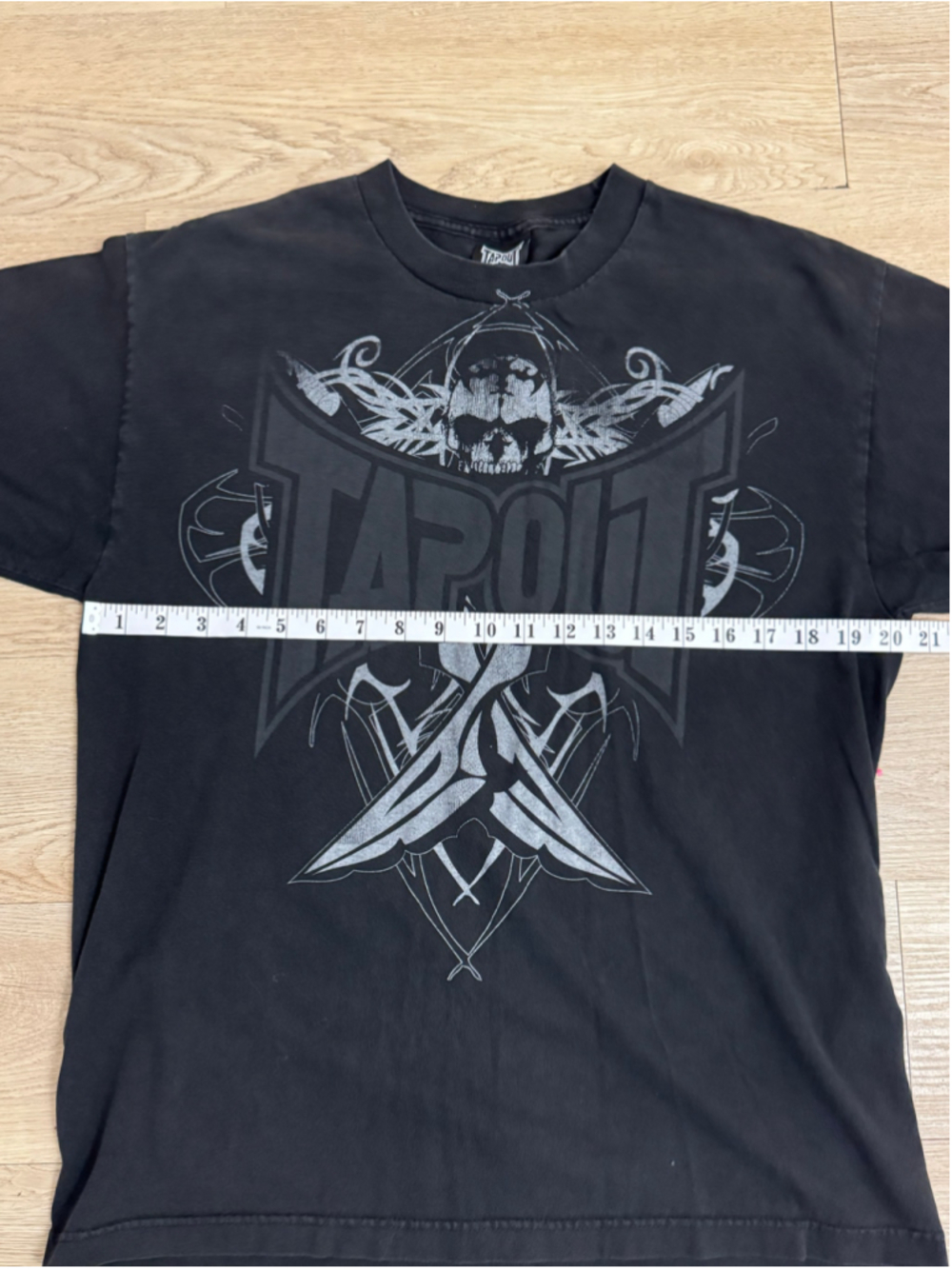 Vintage Y2K TapOut Black Graphic T-shirt. Made In USA Men's Large - Picture 5 of 6